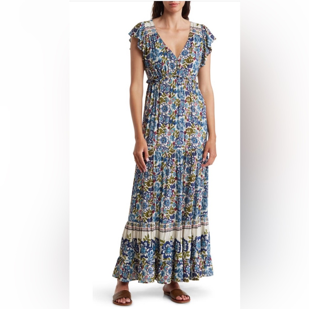 Floral flutter sleeve dress